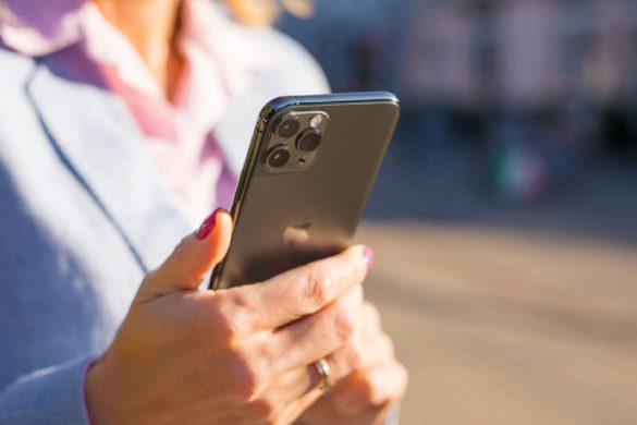 Rajkotupdates.newsapple-iphone-exports-from-india-doubled-between-april-and-august